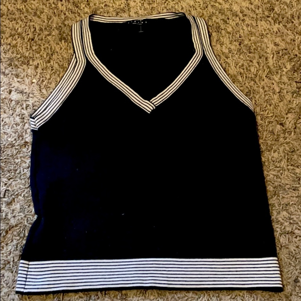 Thrifty Sweater vest